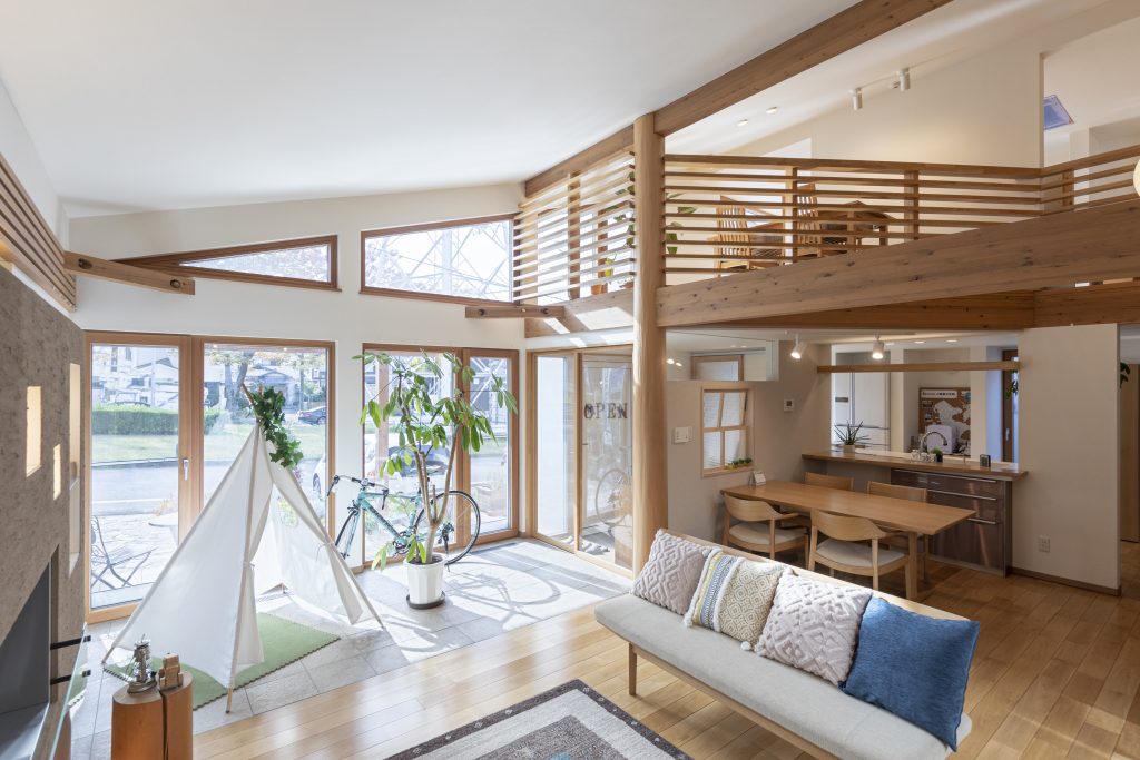 小川工務店が手がけた木の家のリビング