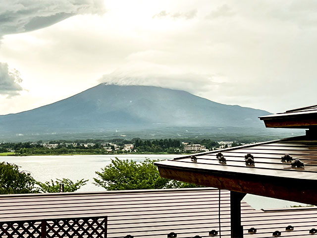 初めて近くで富士山を見ました！