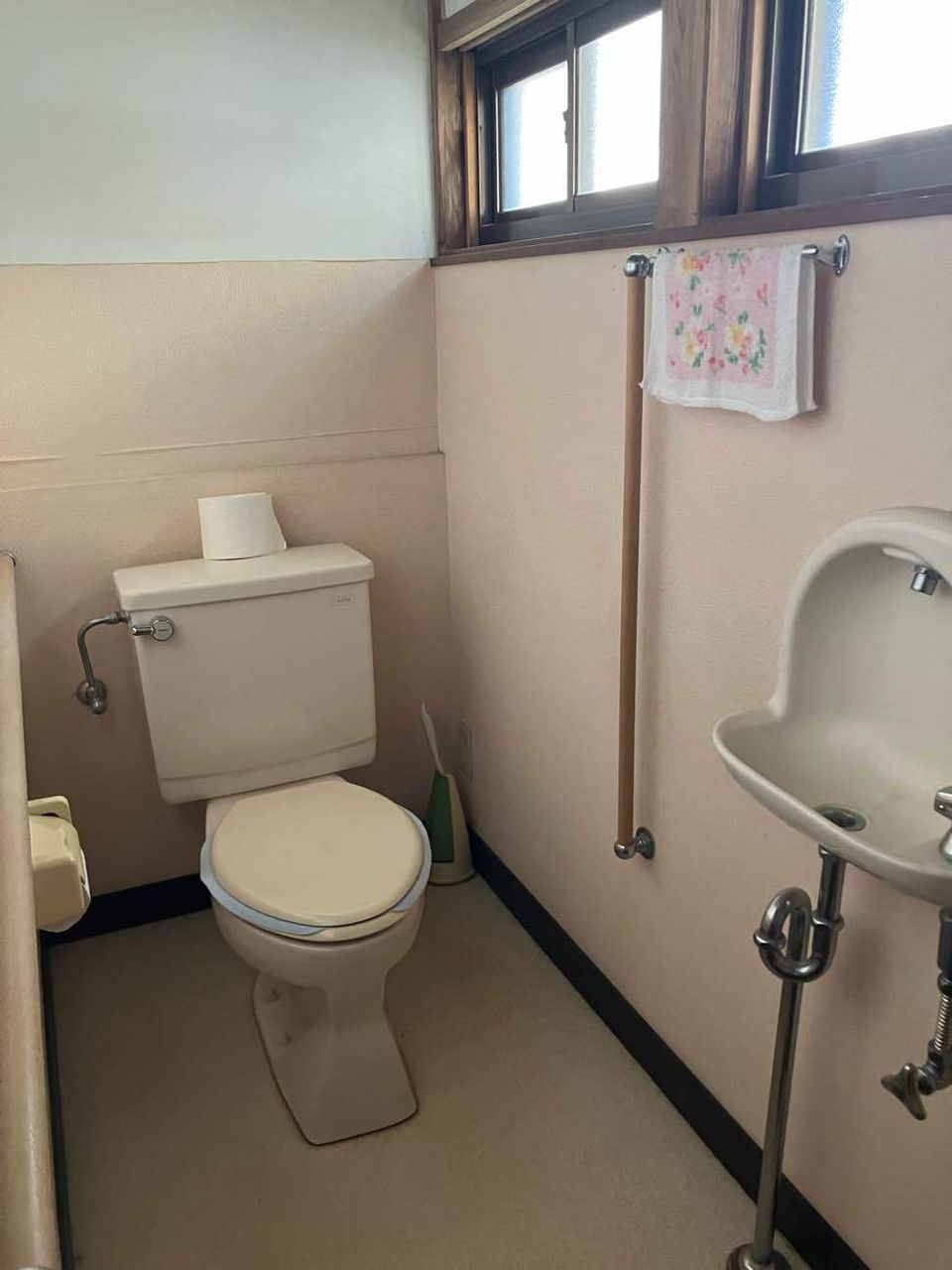 柏市K様邸 リノベーション前のトイレ