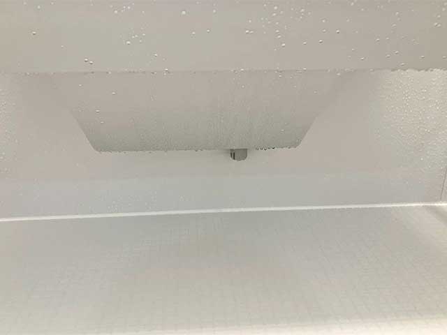 TOTOサザナの床ワイパー洗浄（きれい除菌水）のノズル部分