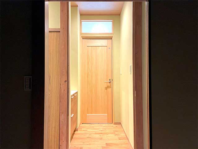 施工後トイレの入り口